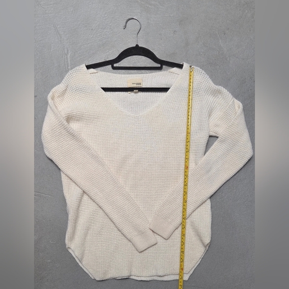 Wilfred Free Aritzia Sz M OAT 100% Laine Wool Chunky knit Oat Pullover Sweater - Picture 8 of 13